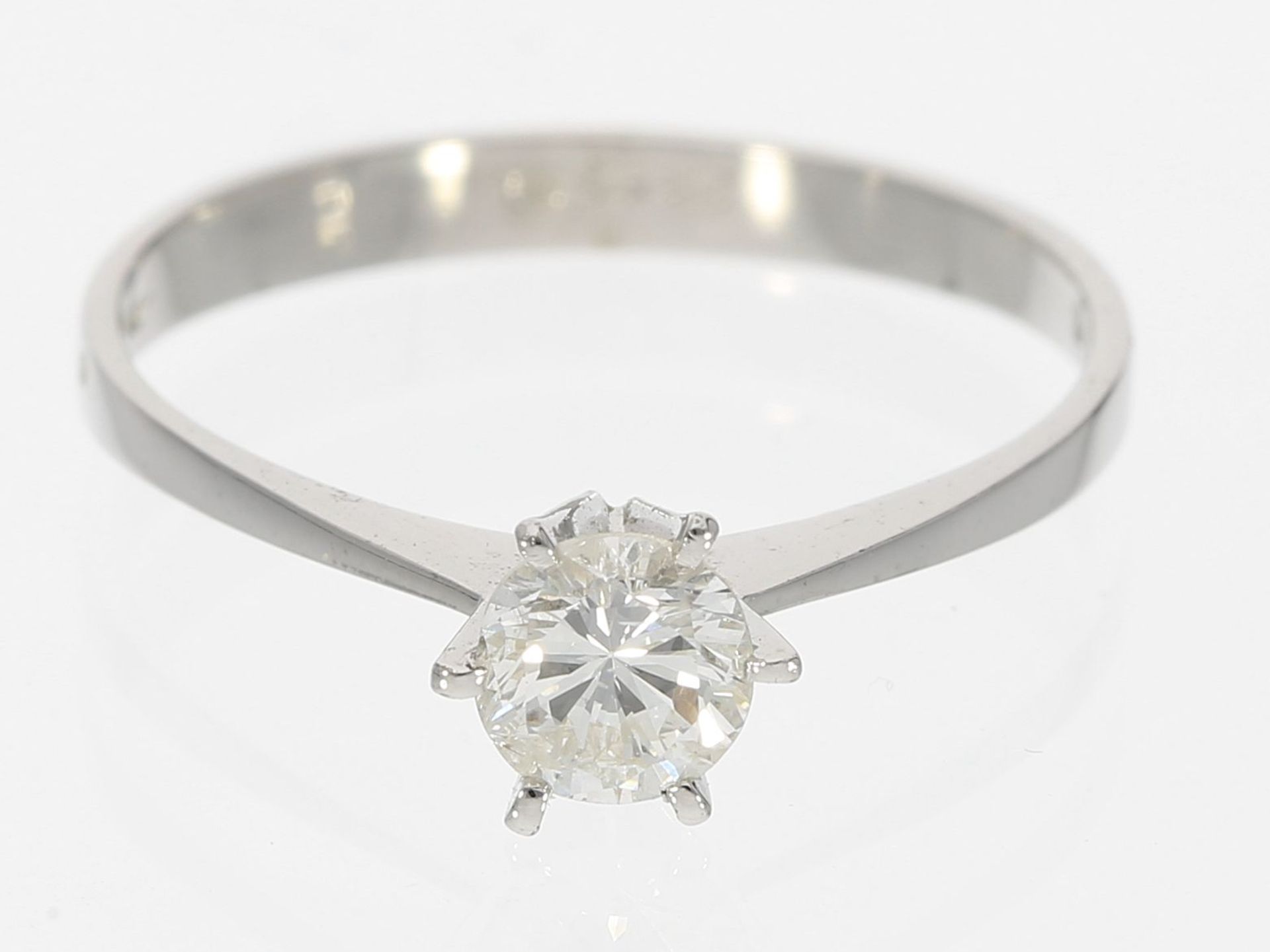 Ring: zierlicher Solitär/Brillantring, ca. 0,25ct