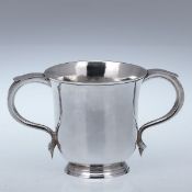 Seltener Henkelbecher sog. Porringer