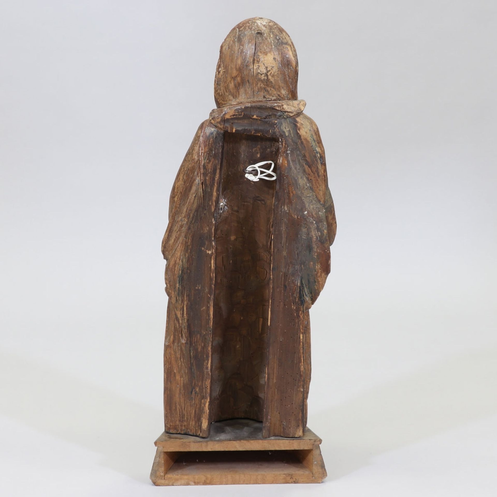 Deutscher Bildschnitzer des 15. Jahrhunderts- Maria unter dem Kreuz - Holz. Plastisch geschni - Image 2 of 2