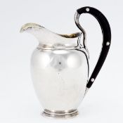 Biedermeier Milchkännchen Joseph Hirschvogel/Stuttgart, um 1820. Silber. Punzen: Herst.-Mark