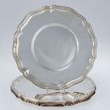 6 Platzteller im Chippendale Stil Wilkens Bremen. Versilbert. Punzen: Herst.-Marken. D. 30 cm