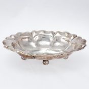 Art Deco Schale 800er Silber. Punzen: 800, Halbmond/Krone. 8,3 x 32 x 24 cm. Gew.: 474 g.