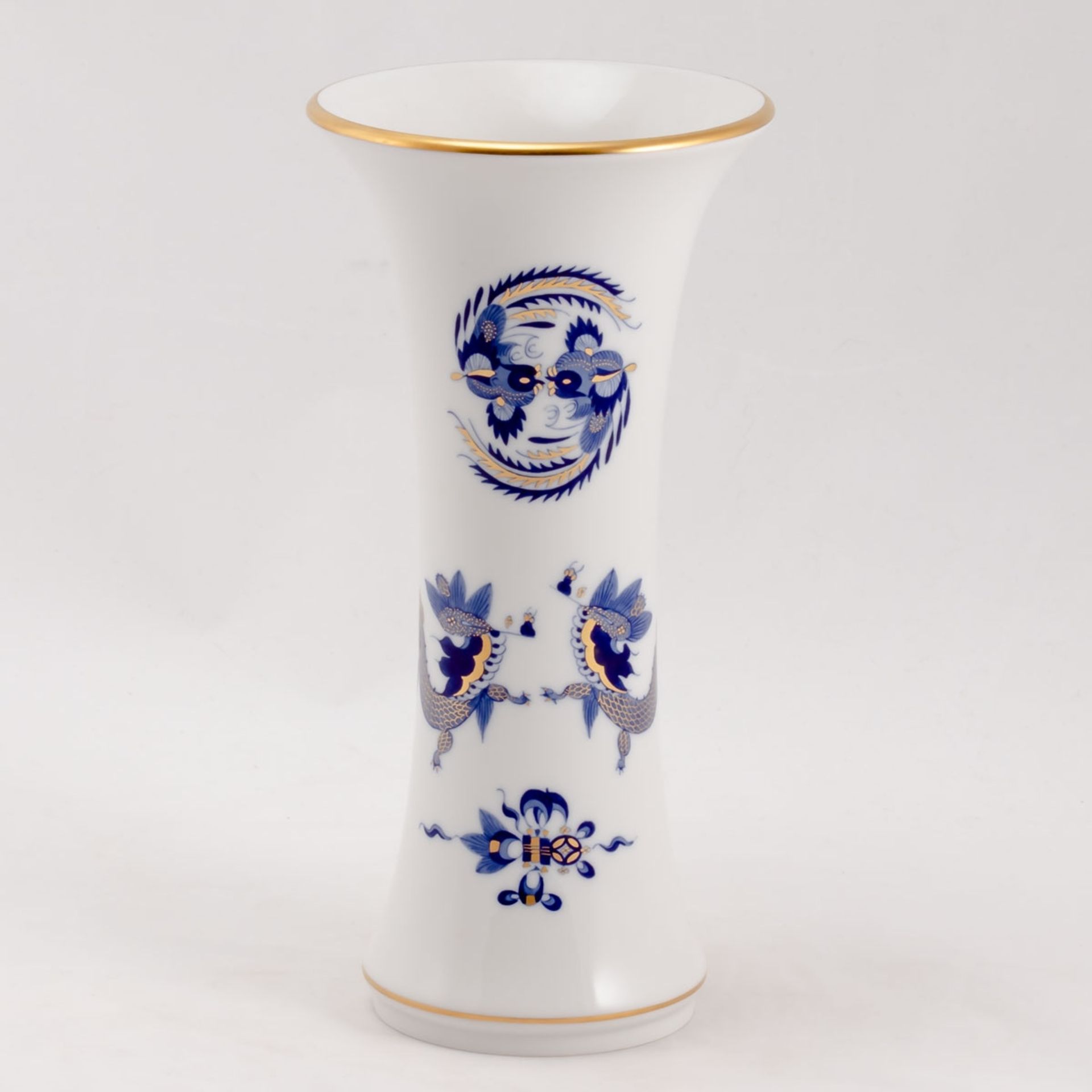 Vase Staatliche Porzellan Manufaktur, Meissen 1991. - Hofdrache (Dekor 320910) - Porzellan, w