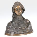 Blanc Künstler des frühen 20. Jahrhunderts - Junge Frau in Tracht - Bronze. Braun patiniert