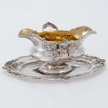 Sauciere auf Presentoir im Barock Stil Wilkens/Bremen, um 1900. 800er Silber. Punzen: Herst.-