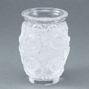 Vase "Bagatelle" Lalique,