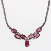 Collier mit Rubinen und Brillanten