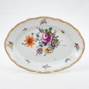 Ovale Platte Blumenbukett. Meissen 1850-1924.