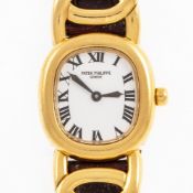 Patek Philippe-Damenarmbanduhr Modell: Golden Ellipse.