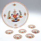 1 Kuchenschale und 6 Schälchen Tischchenmuster. Meissen 1972-1980.