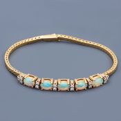 Opal-Armband mit Brillanten