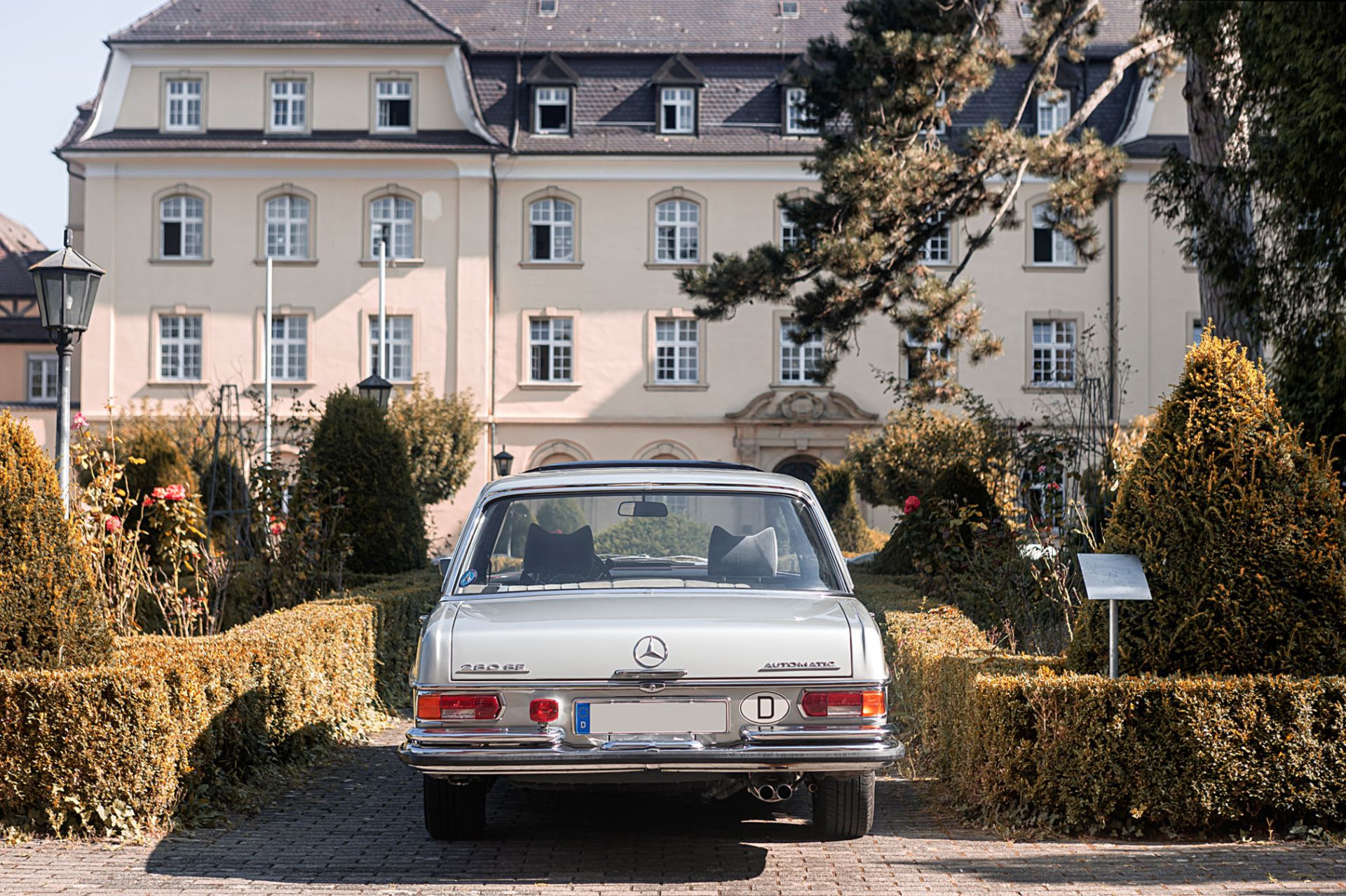 Mercedes 280 SE/8 Baureihe W 108 - Bild 8 aus 18