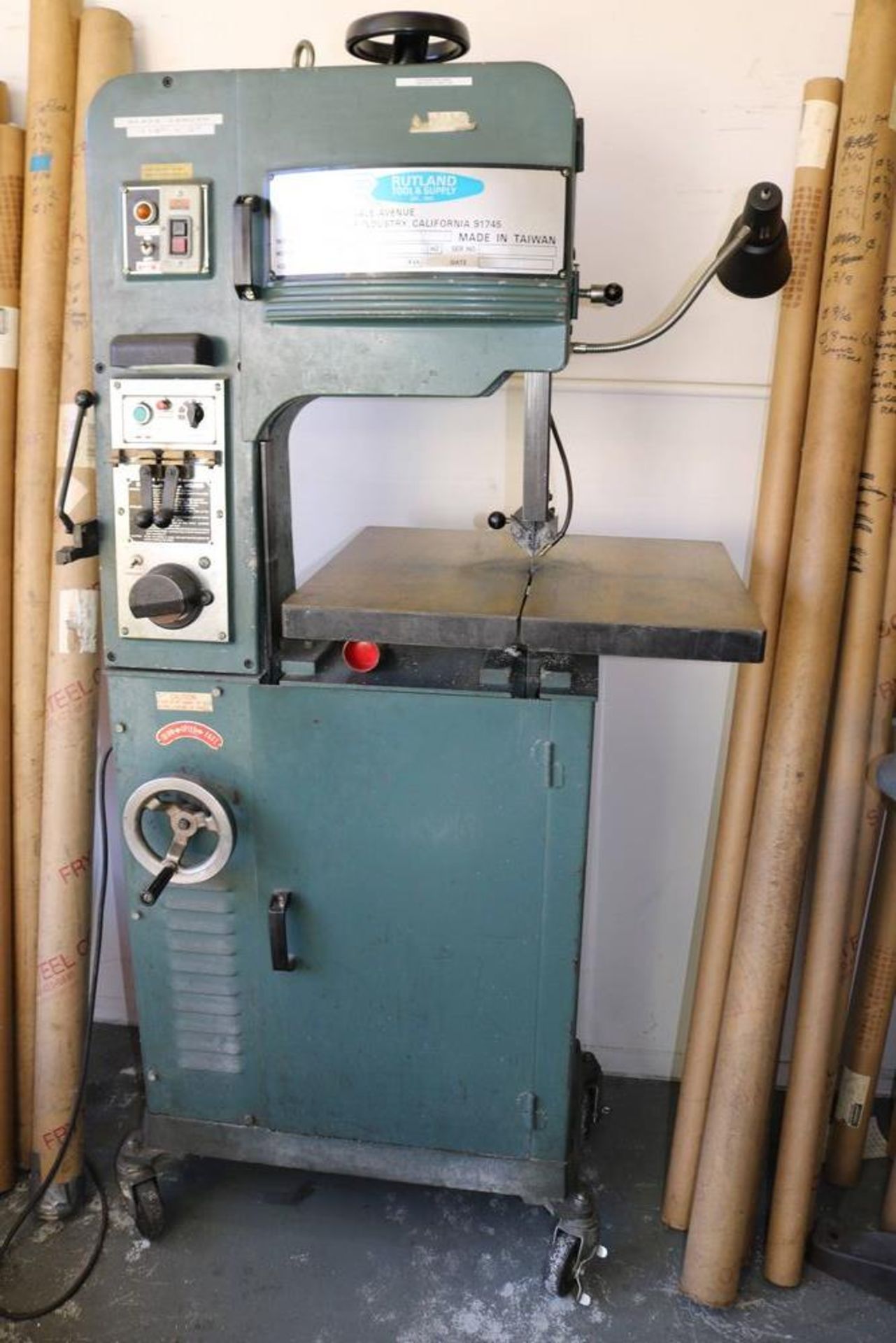 1996 Rutland 26680360 - Vertical Band Saw