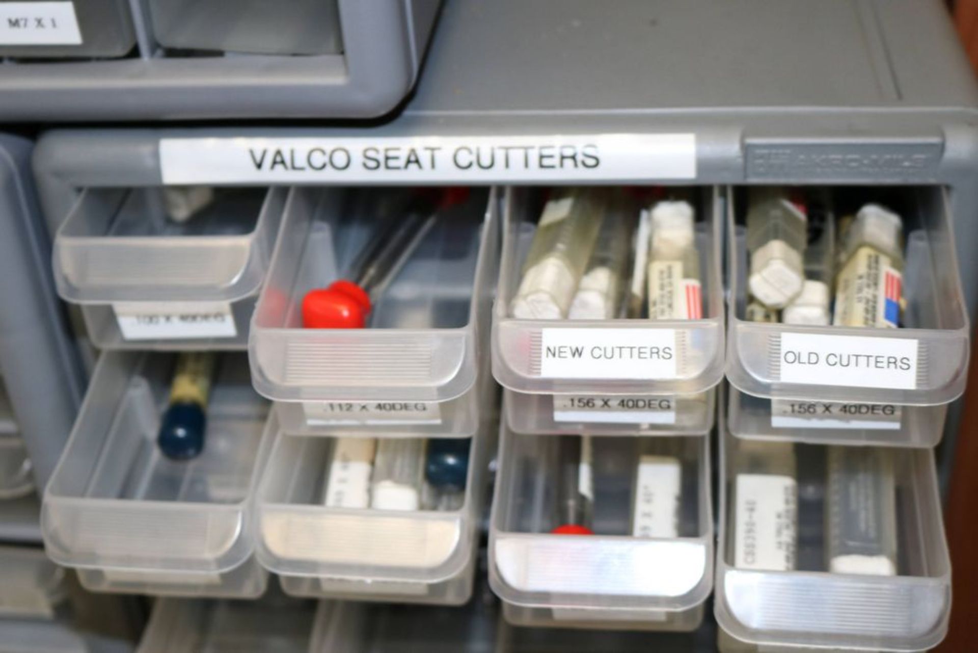 Tool Organizers with Valco Seat Cutters, Oversized Thread Mills and Inserts, Taps, Rego-fix - Image 8 of 9