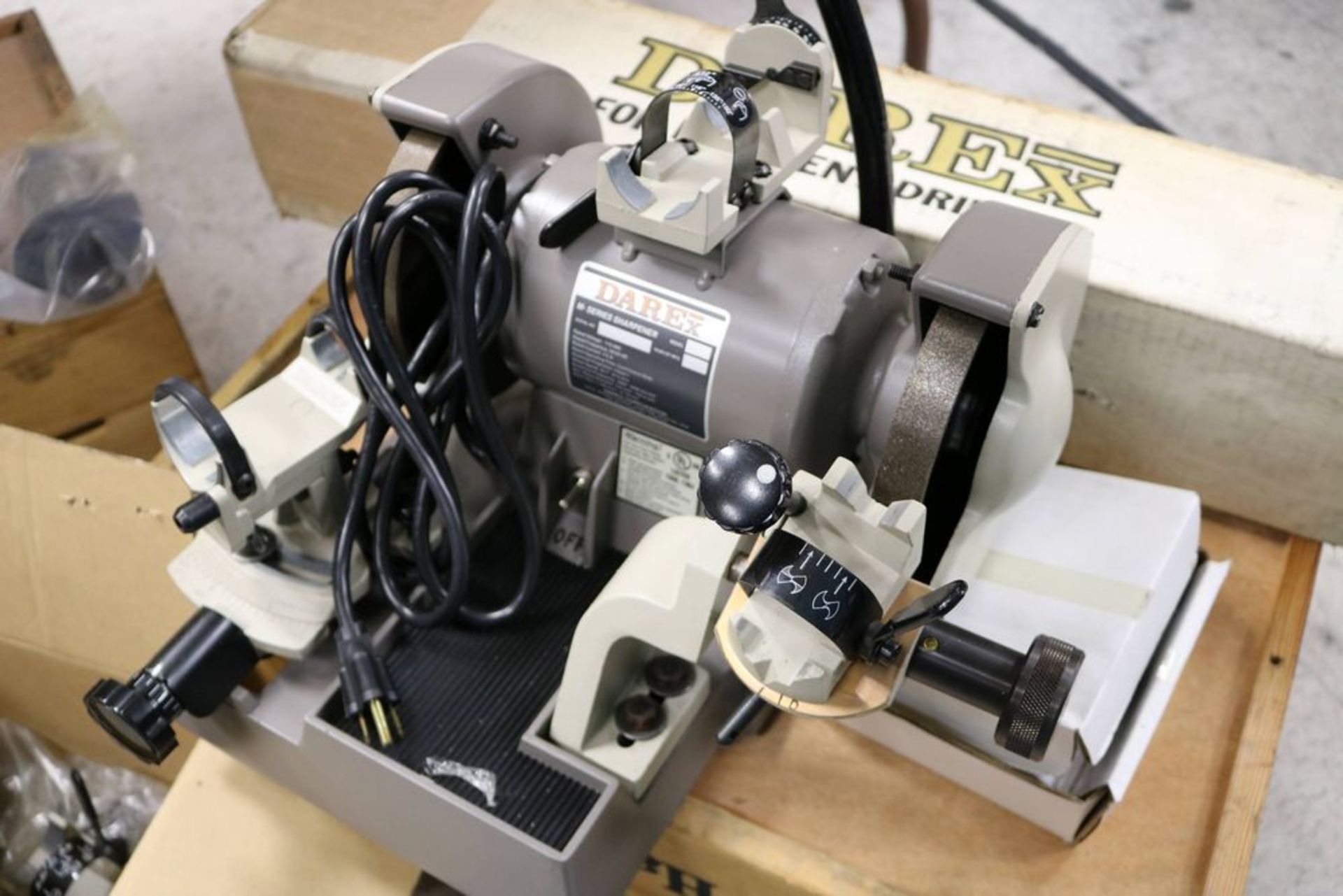 Like New Darex M-Series Precision Tool Sharpener with Accessories and Tool Holders. Also includes - Image 8 of 10