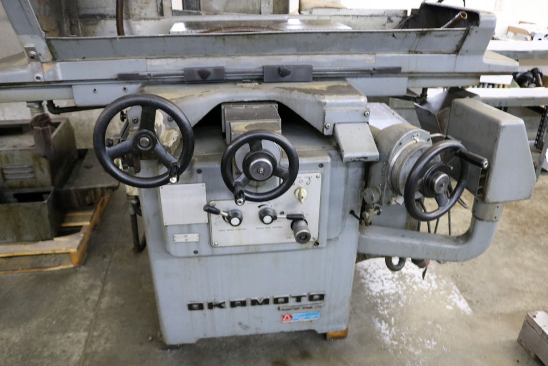 1980 Okamoto Accugar 124n Surface Grinder Maximum Grinding Length: 24", Maximum Grinding Width: 12", - Image 4 of 11