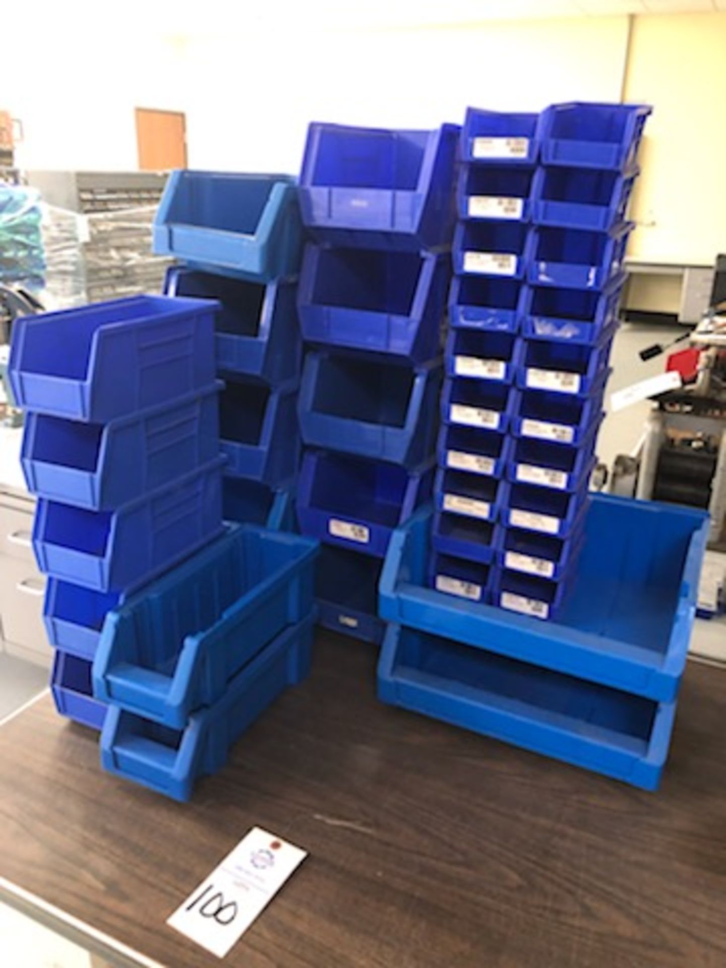 Assorted hard plastic blue parts bins of various sizes - Image 2 of 3