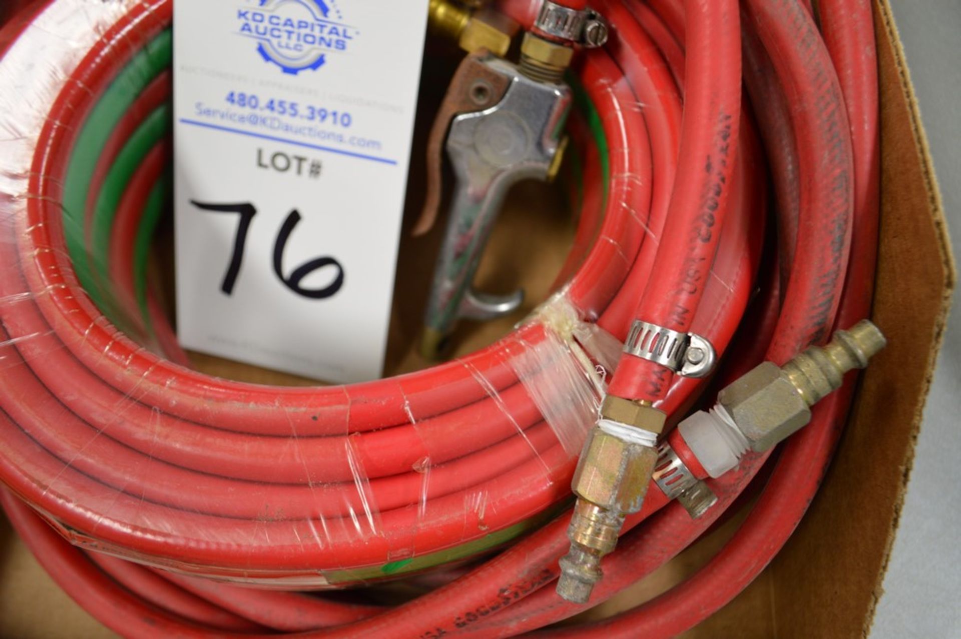 (1) 1/4" 25' welding gas line and (1) 1/4" air hose - Image 3 of 3