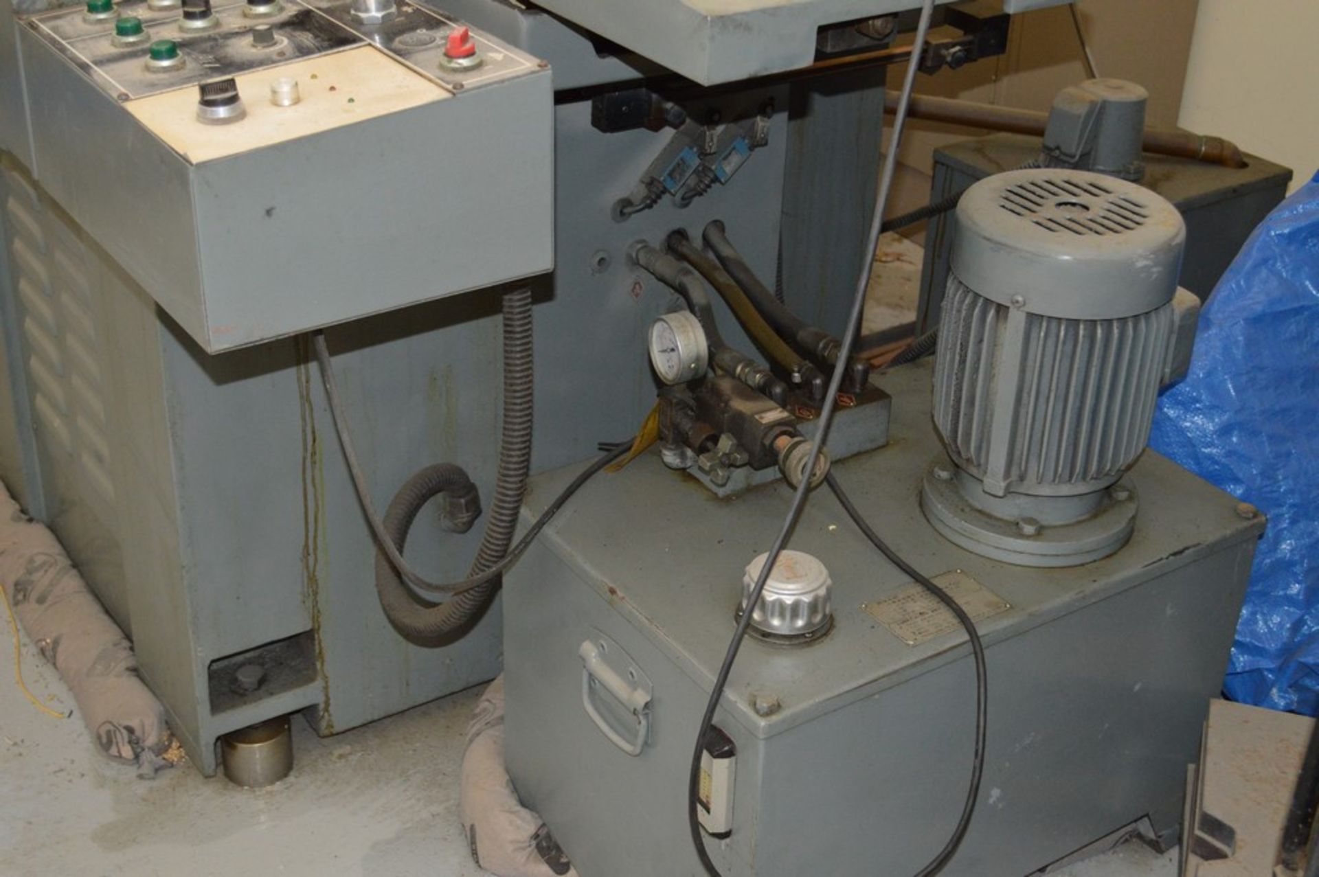 Supertec, STP-H1428 AD Grinder, Full three axis hydraulics, 12 x 27 magnetic chuck - Image 5 of 9