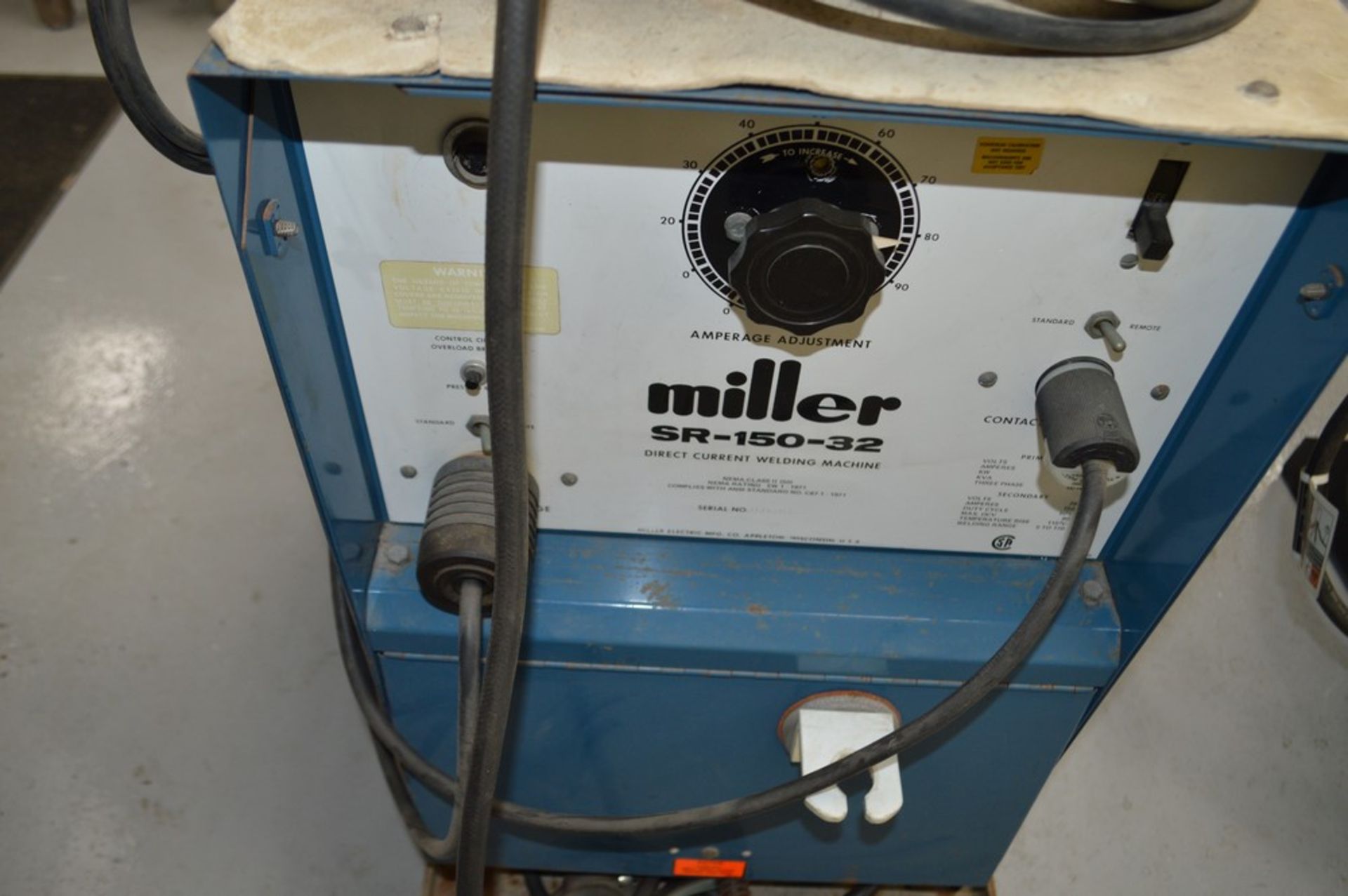 Miller SR-150-32 DC Welder on metal rolling cart, foot pedal and gas lines included - Image 3 of 5