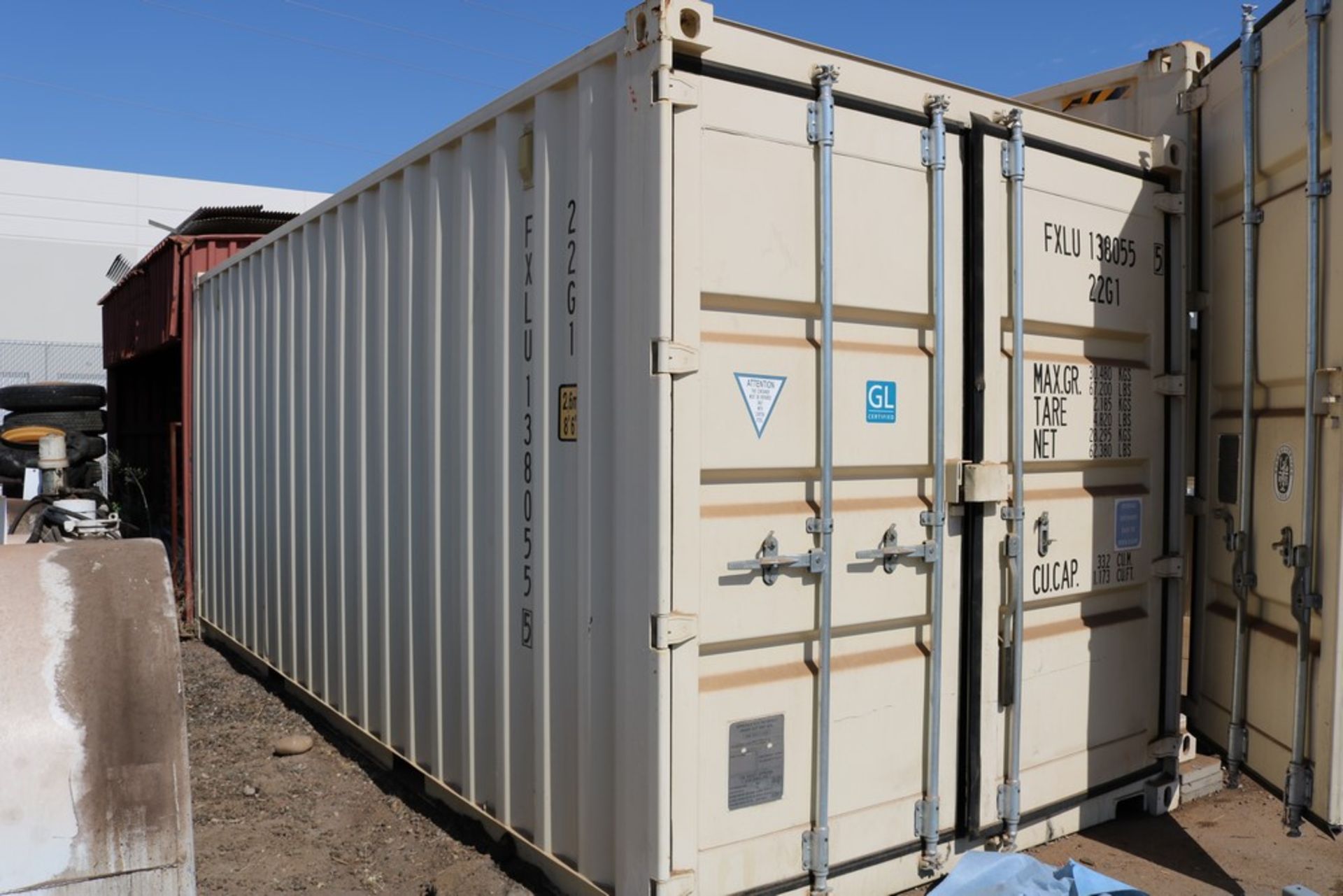 shipping container 20' long