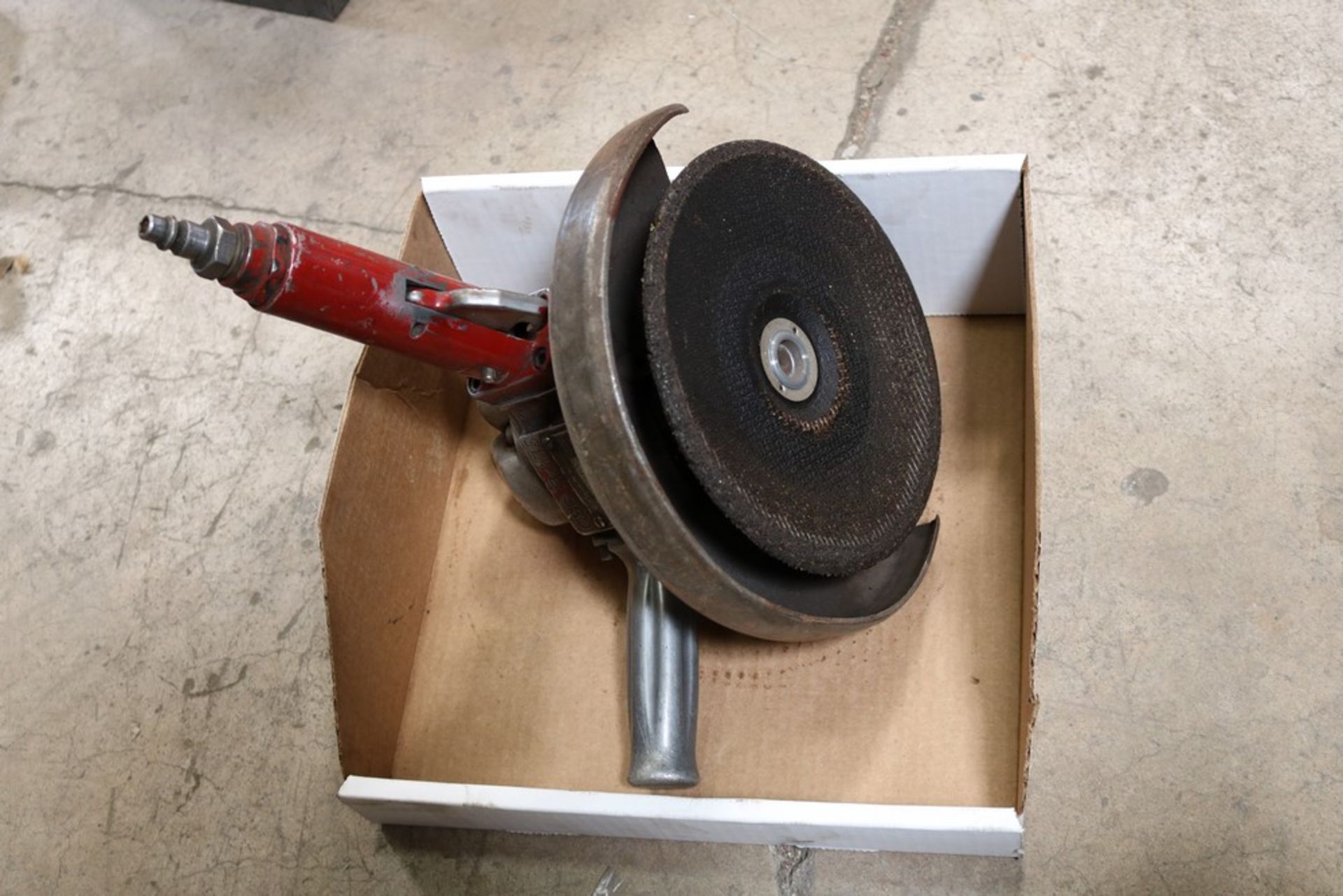 chicago pneumatic grinder/sander w/ 9'' x 1/4'' x 5/8'' ginder wheel - Image 2 of 2
