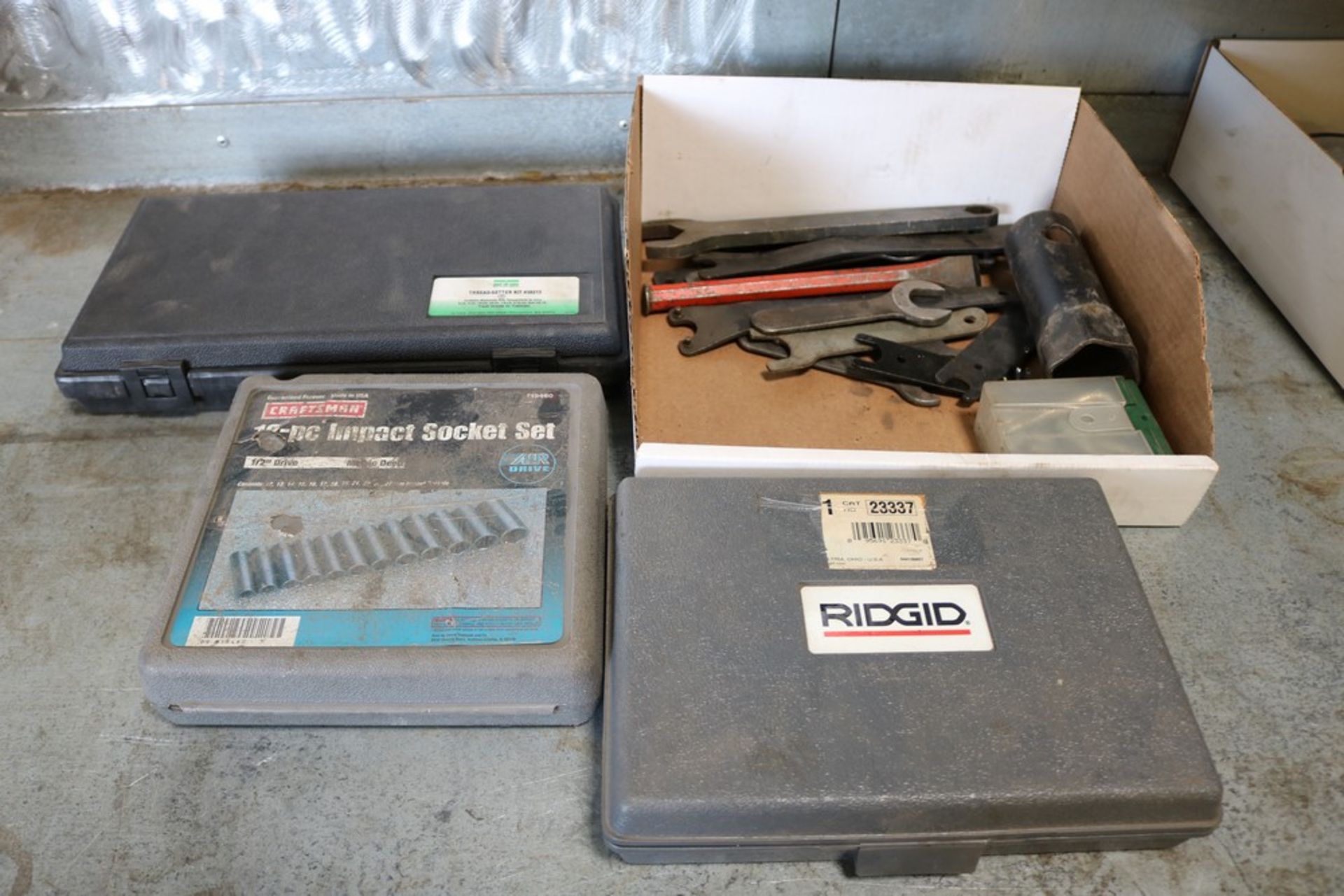 thread setter kit, ridgid 345 flaring tool, impact sockets and wrenches