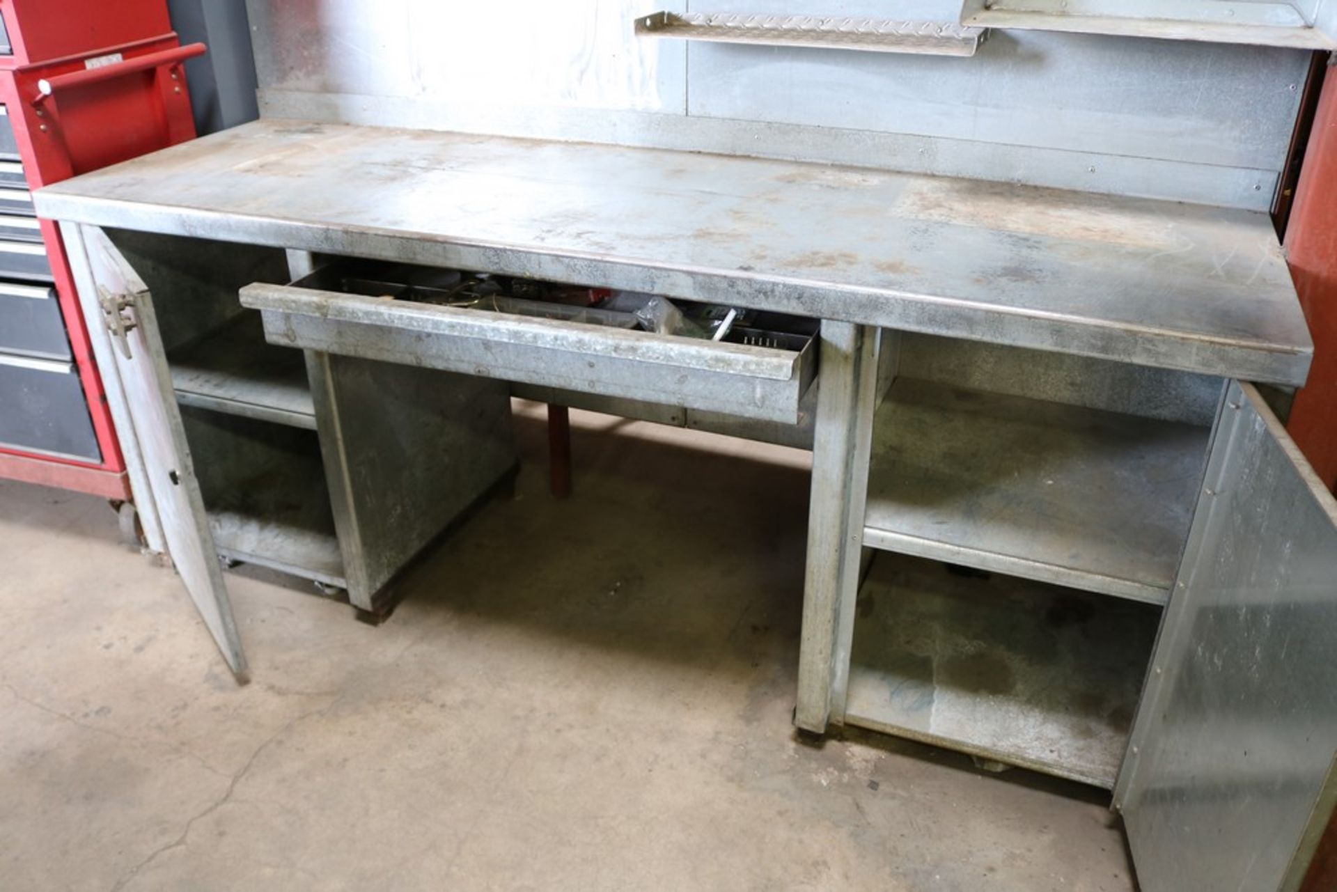 Heavy Duty Metal Work Table, (2) Cabinets 7' x 25'' x 25'', (1) Drawer, Backsplash not included - Image 4 of 4