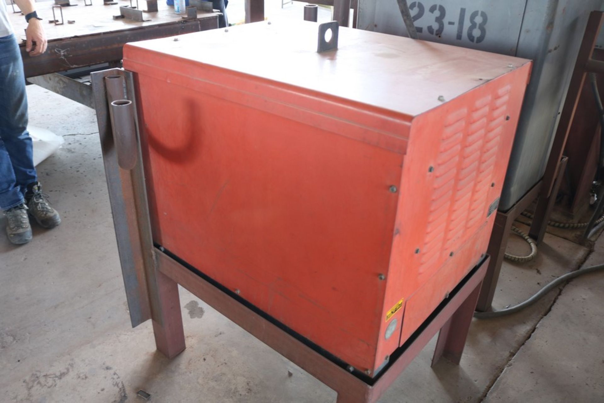 Proweld Arc1850 stud welder, 2 guns w/ leads, including collets and standoffs - Image 5 of 11