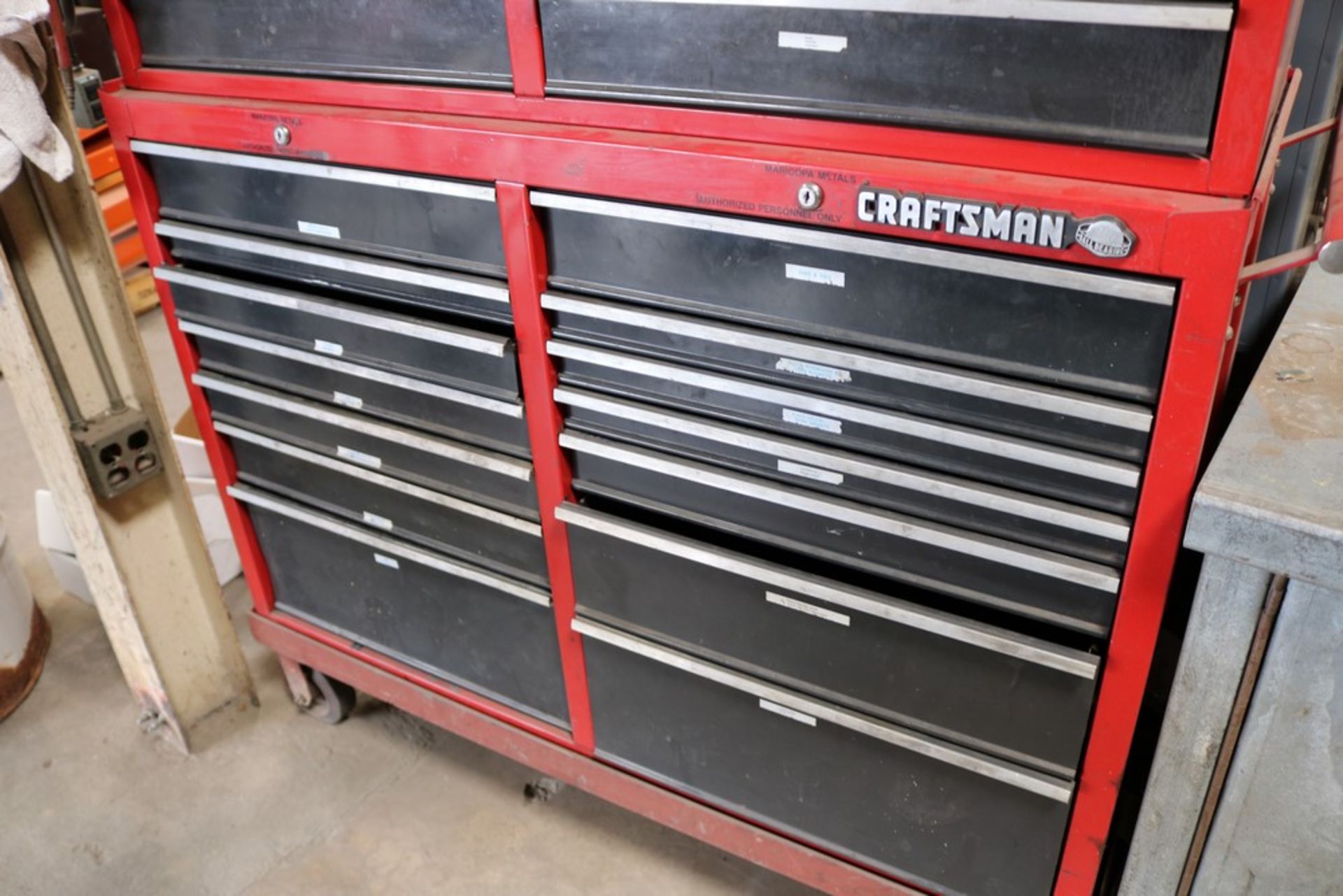 Craftsman Z Section Rolling Tool Chest, 14 Drawer, a Drawer w/ Top Storage - Image 3 of 5