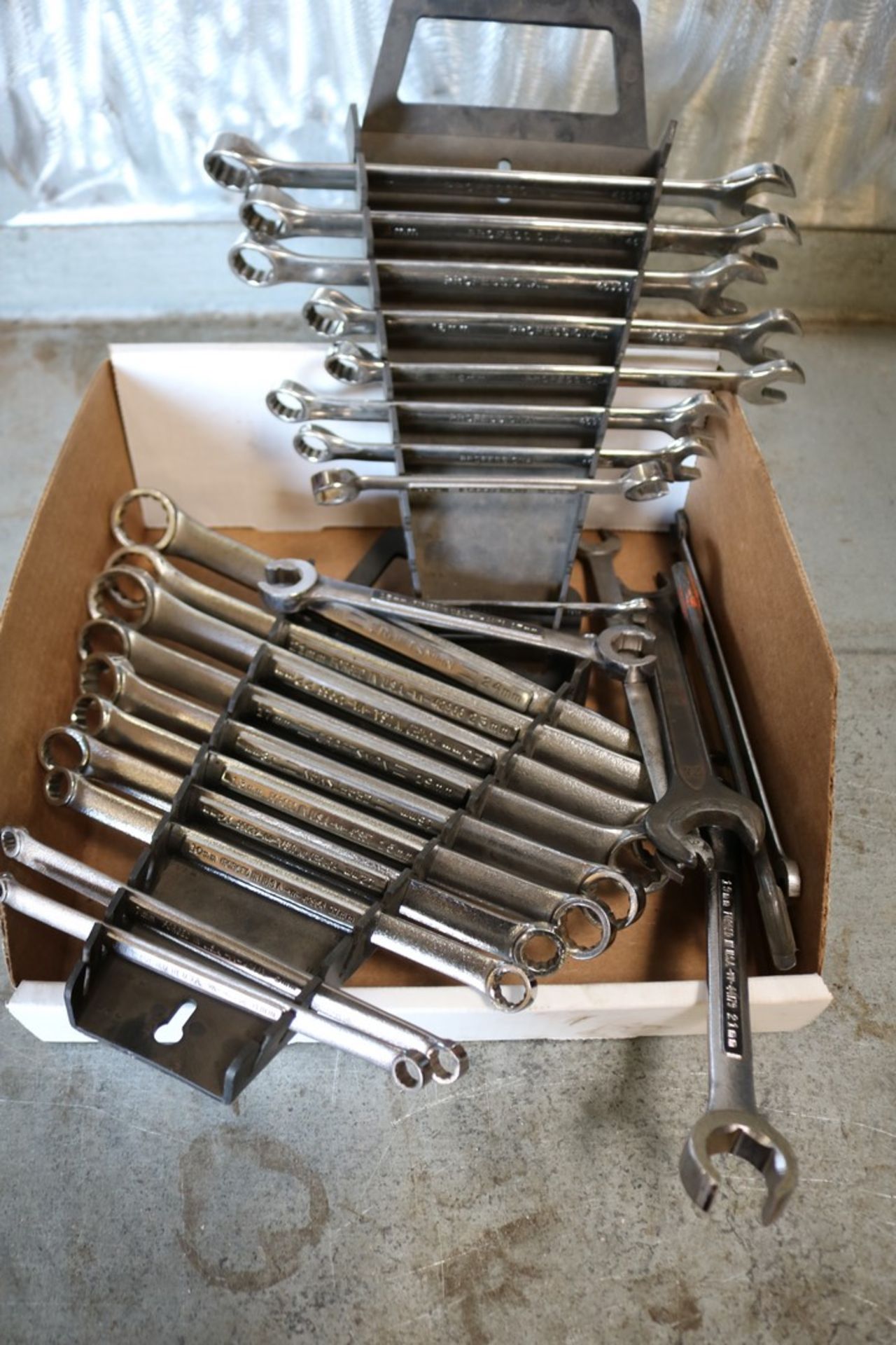 lot of various size socket wrenches - Image 2 of 4