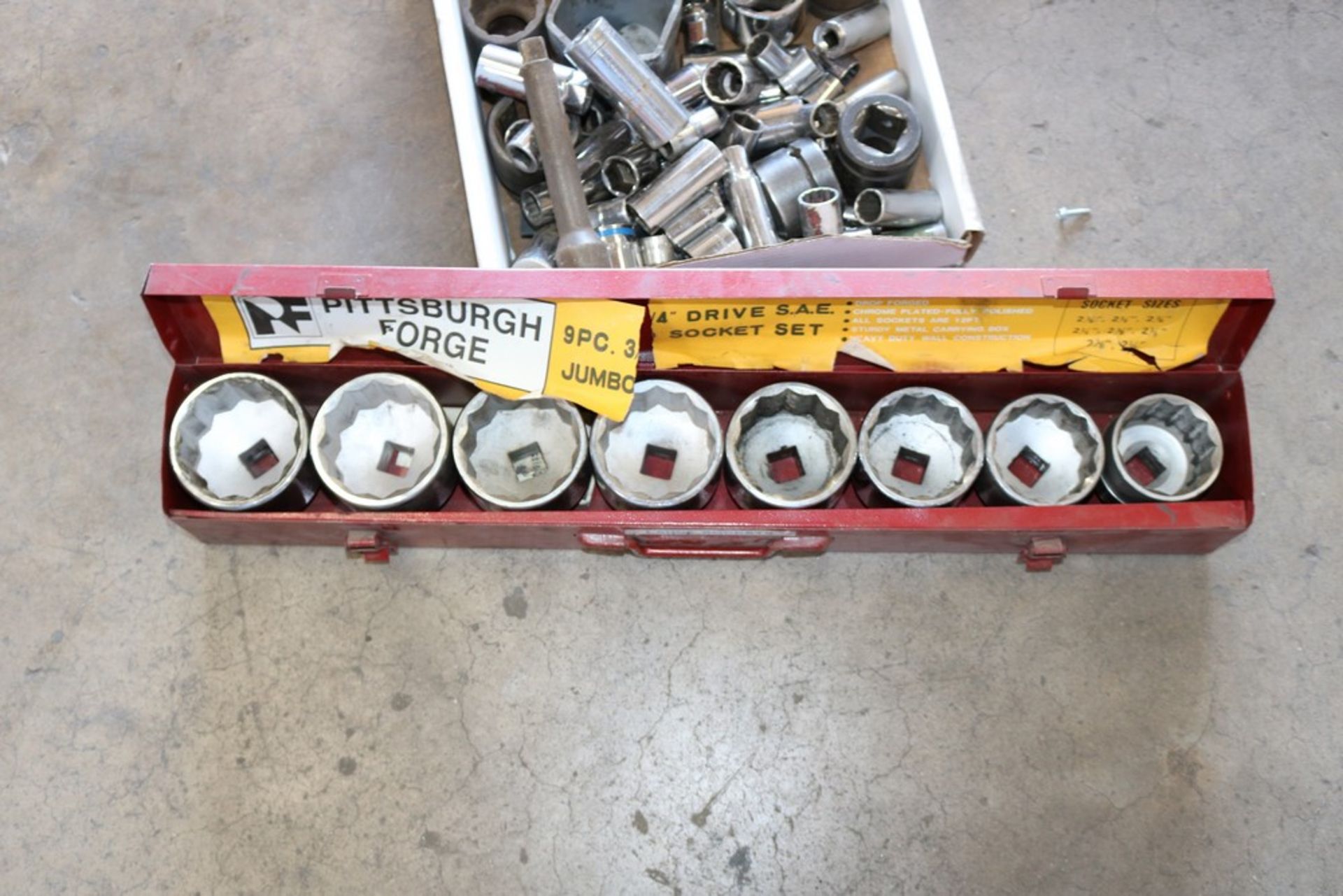 Large Sockets with socket wrenches and various small sockets - Image 4 of 4