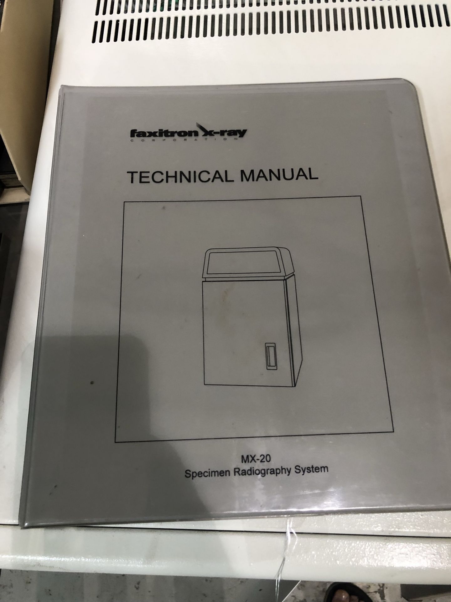 Faxitron X-Ray System Model MX-20,S/N: 2321A0713 Manufacture Date 2004. Known working X-ray tube - Image 7 of 10