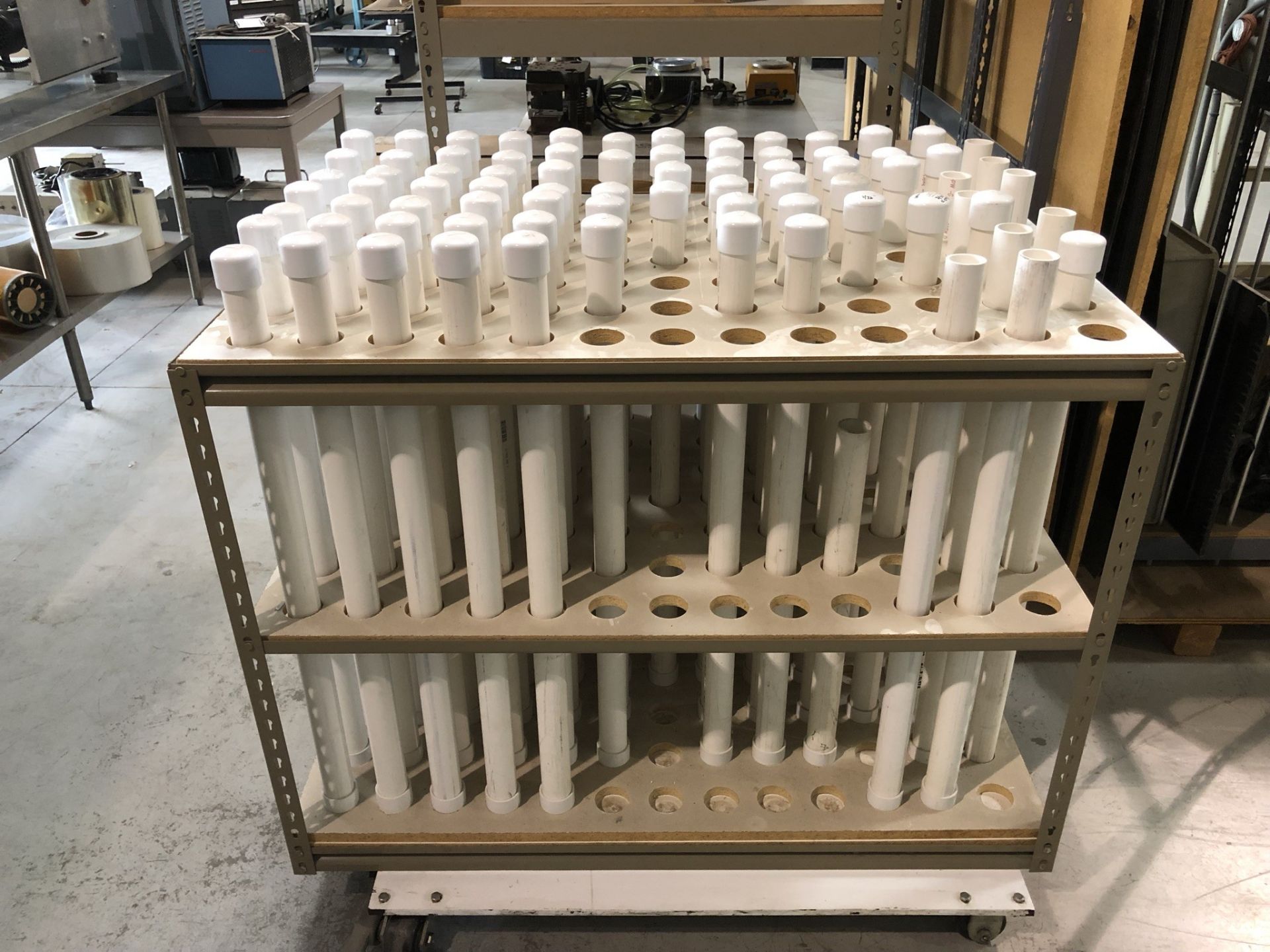 Refrac Systems tube rack - Image 2 of 2