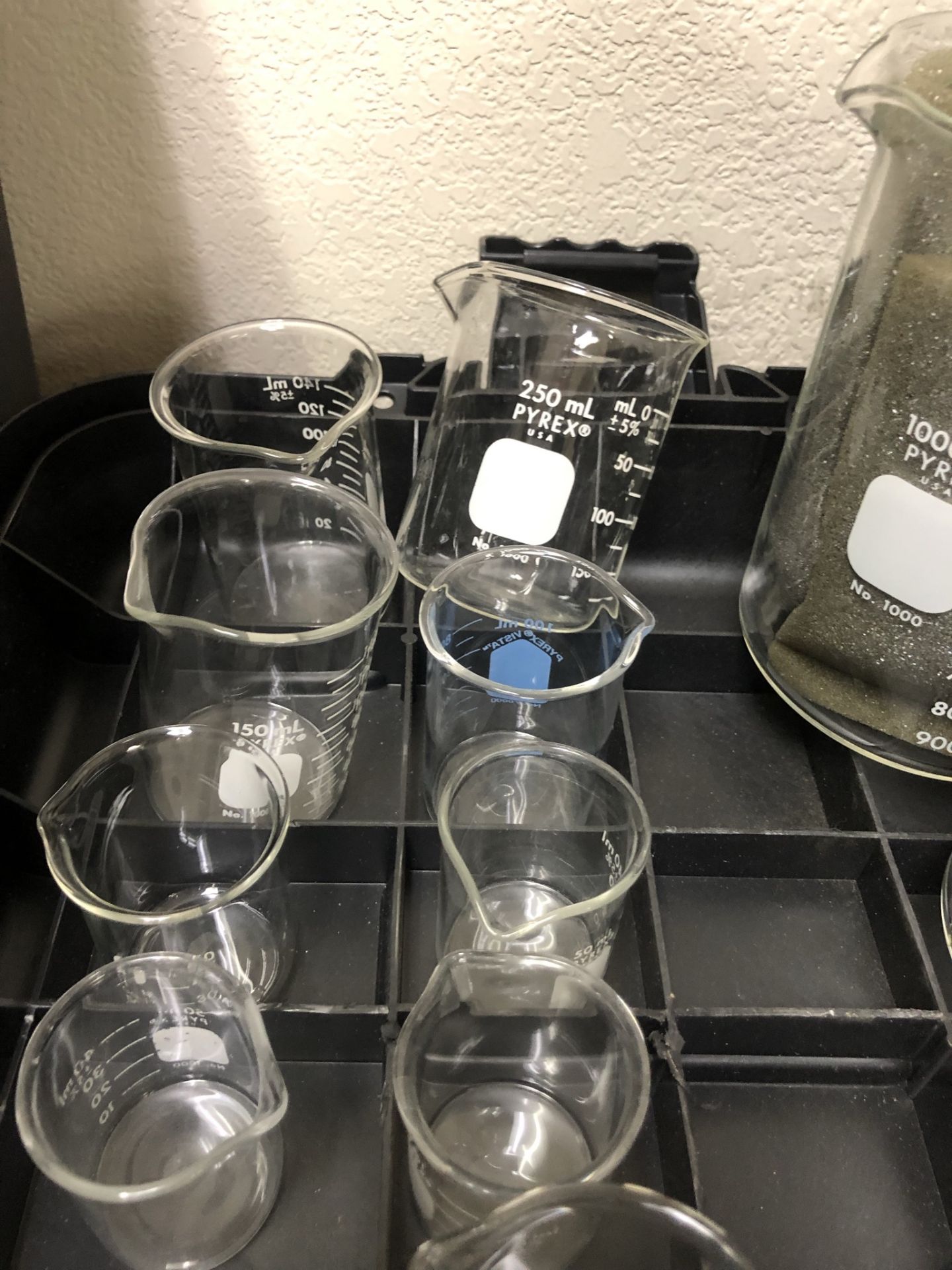 Misc. Lot of Glass Beakers as shown - Image 6 of 6
