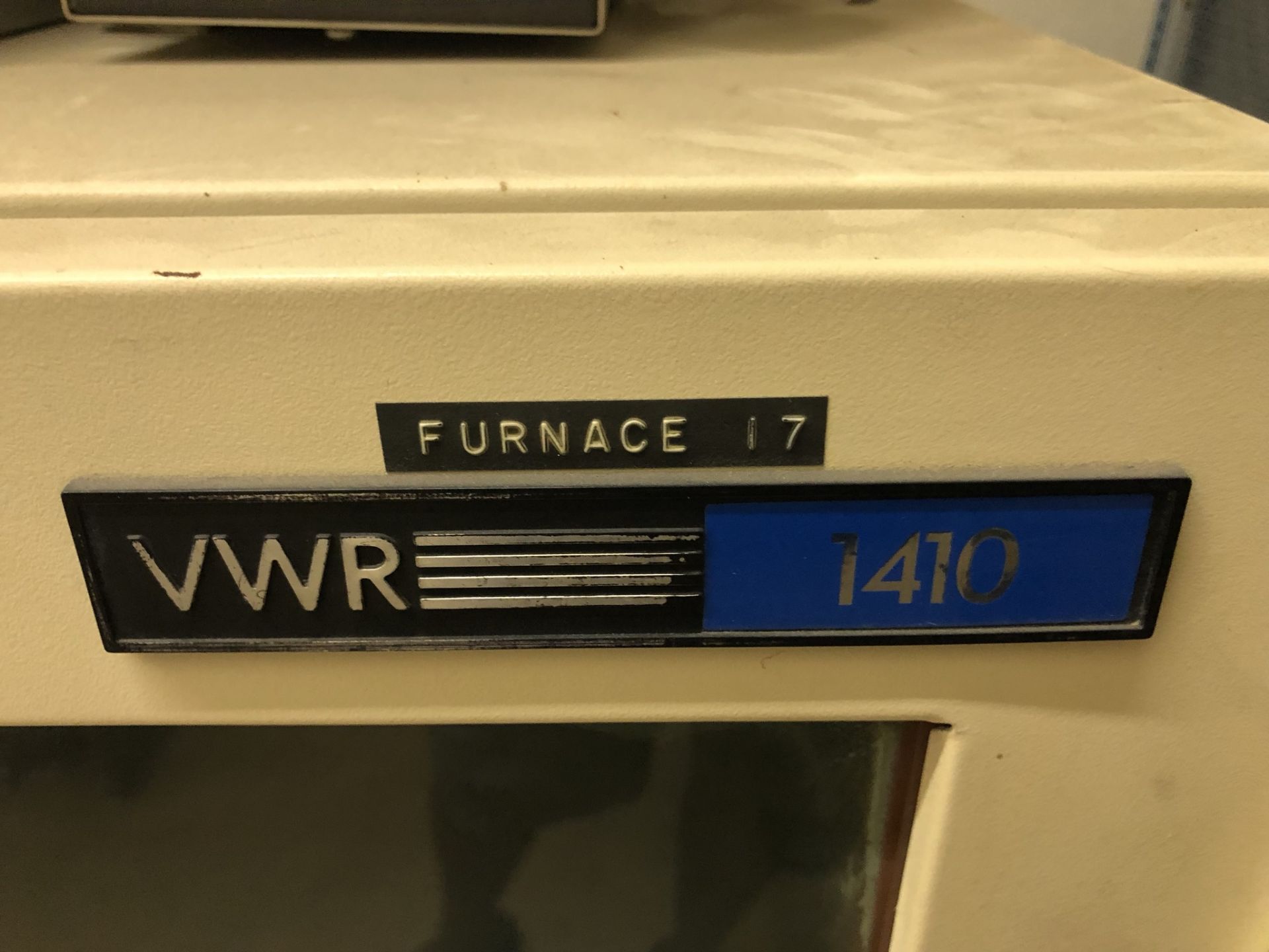 VWR Model 1410 Vacuum Oven, Welch Duo Seal Model 1400 two stage vacuum pump, Blue M box type - Image 5 of 12