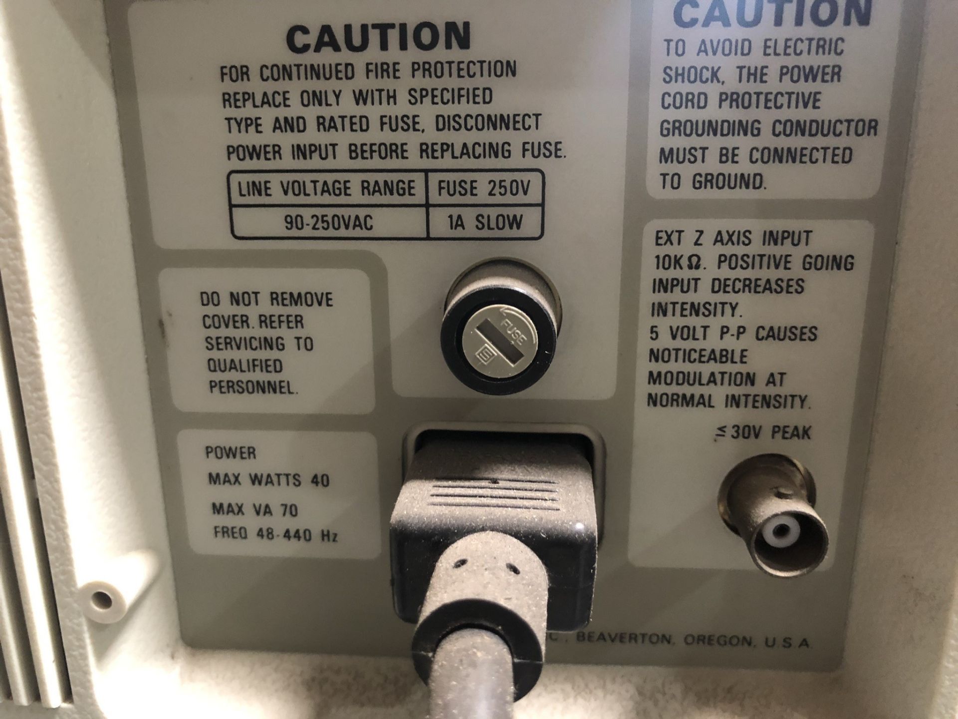 Tektronix model 2235 oscillioscope, rolling cart, strip chart recorder - Image 7 of 8