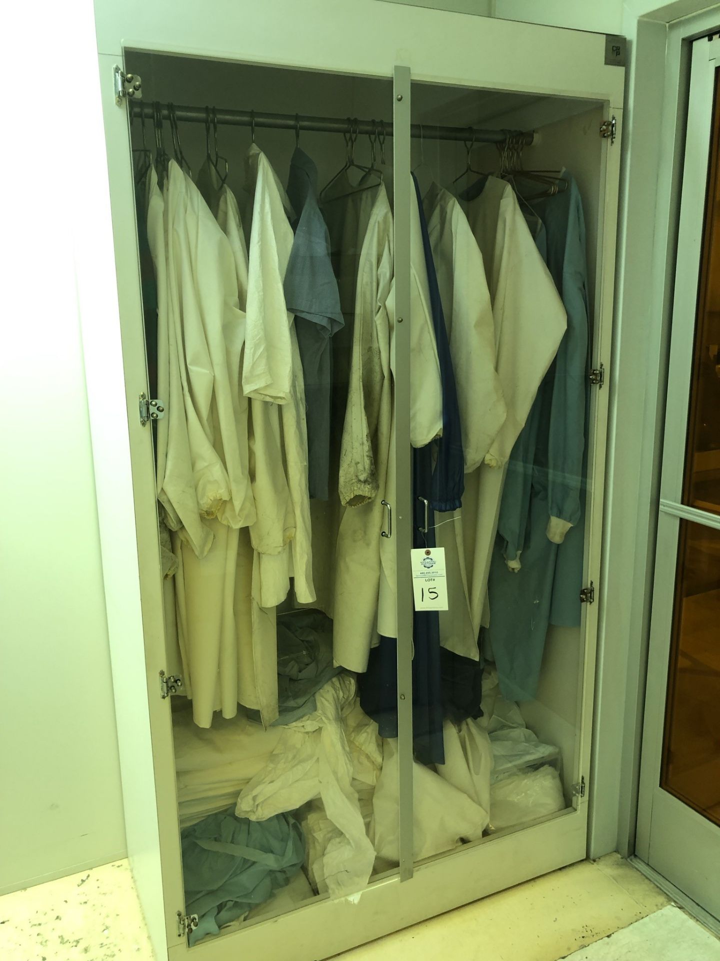 Cleanroom Garment Enclosure as shown, and many other cleanroom garment and cleaning supplies. - Image 2 of 8