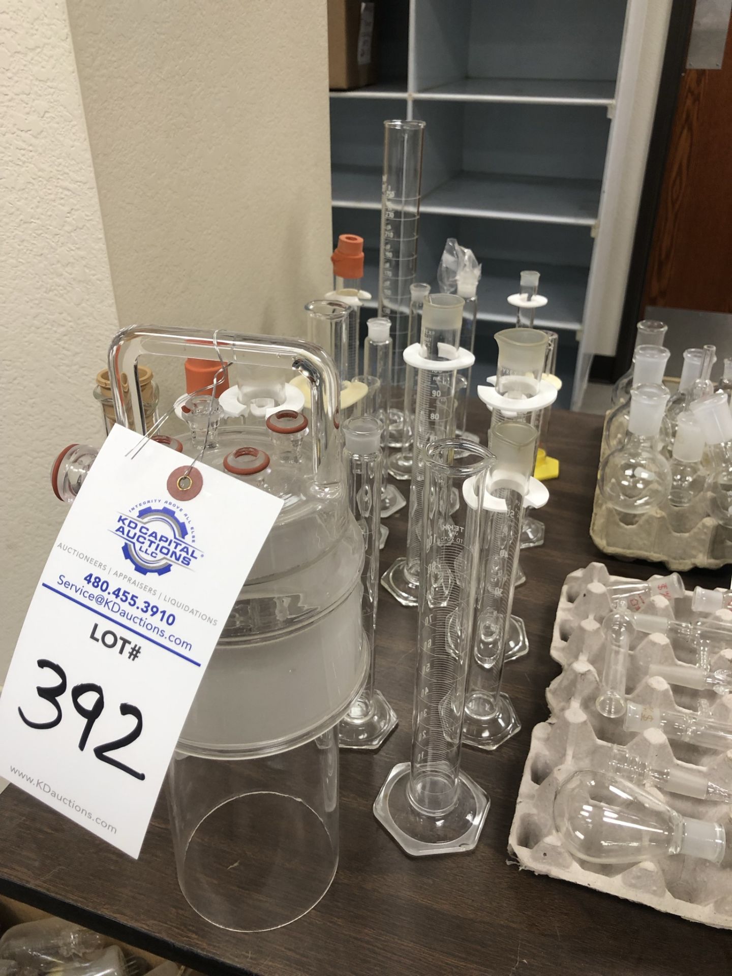 Lot of Misc. Lab Glassware: Mostly Graduated Cylinders, Lot of Misc Lab Glassware:14/20 boiling - Image 2 of 6