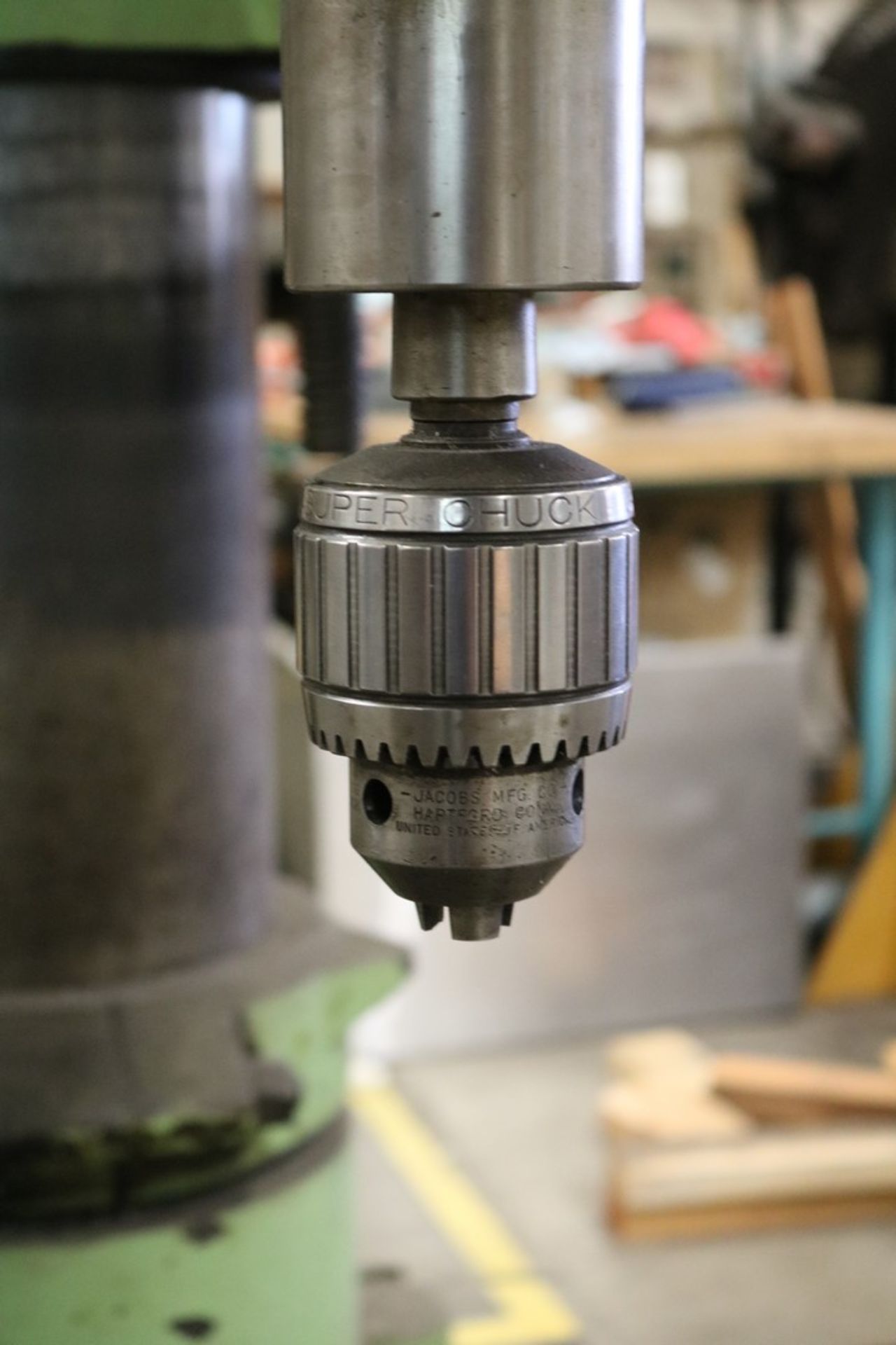 TOA Kikai Radial Arm Drill with Jacobs Ball Bearing Super Chuck, Machine # HCK-E1 includes T-Slot - Image 7 of 7