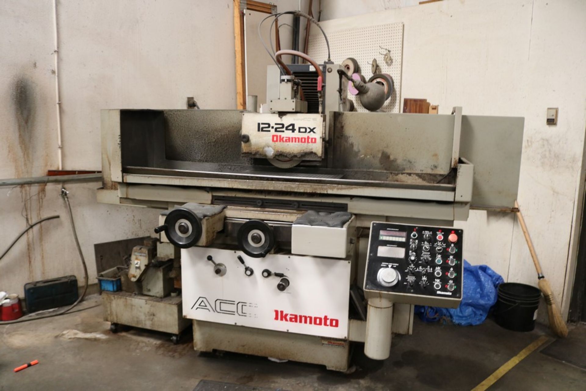 Okamoto 12-24 DX Surface Grinder, Model ACC1224 DX. Table Size: 12" x 24", Longitudinal Table