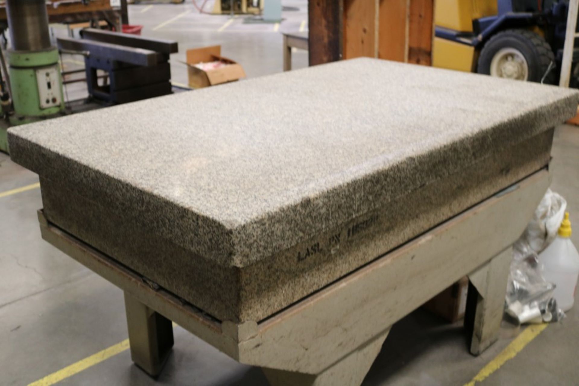 Granite Surface Inspection Table 3' x 5' x 10" Grade A, Next Required Inspection 5-5-22 - Image 2 of 4