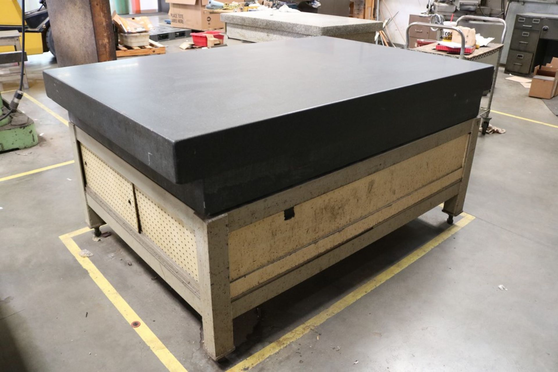 Black Granite Surface Inspection Table 4' x 6' x 10", Table Grade A, Next Inspection Required 5-5- - Image 2 of 4