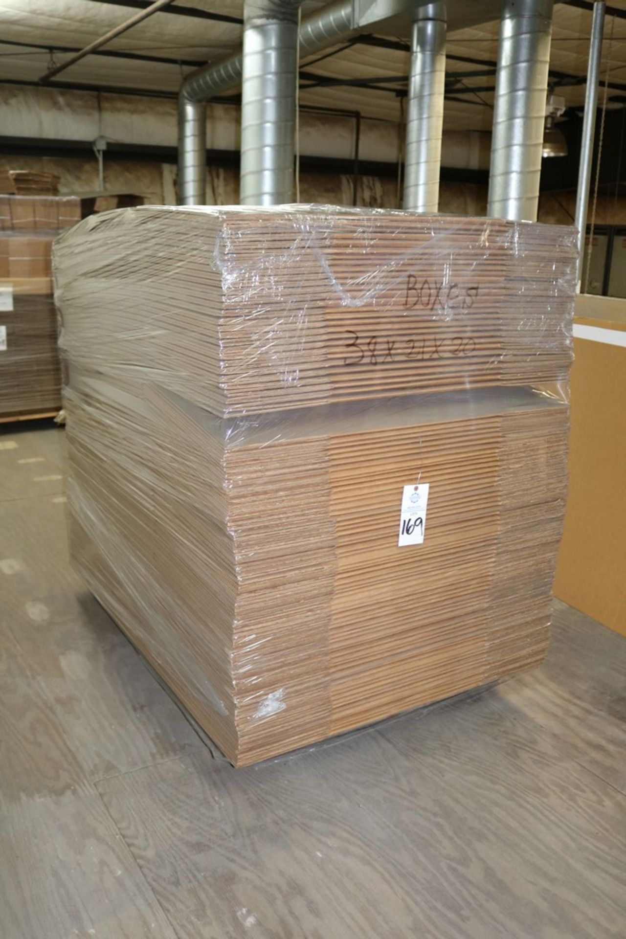 Pallet of Cardboard Boxes NEW 38" x 21" x 20"