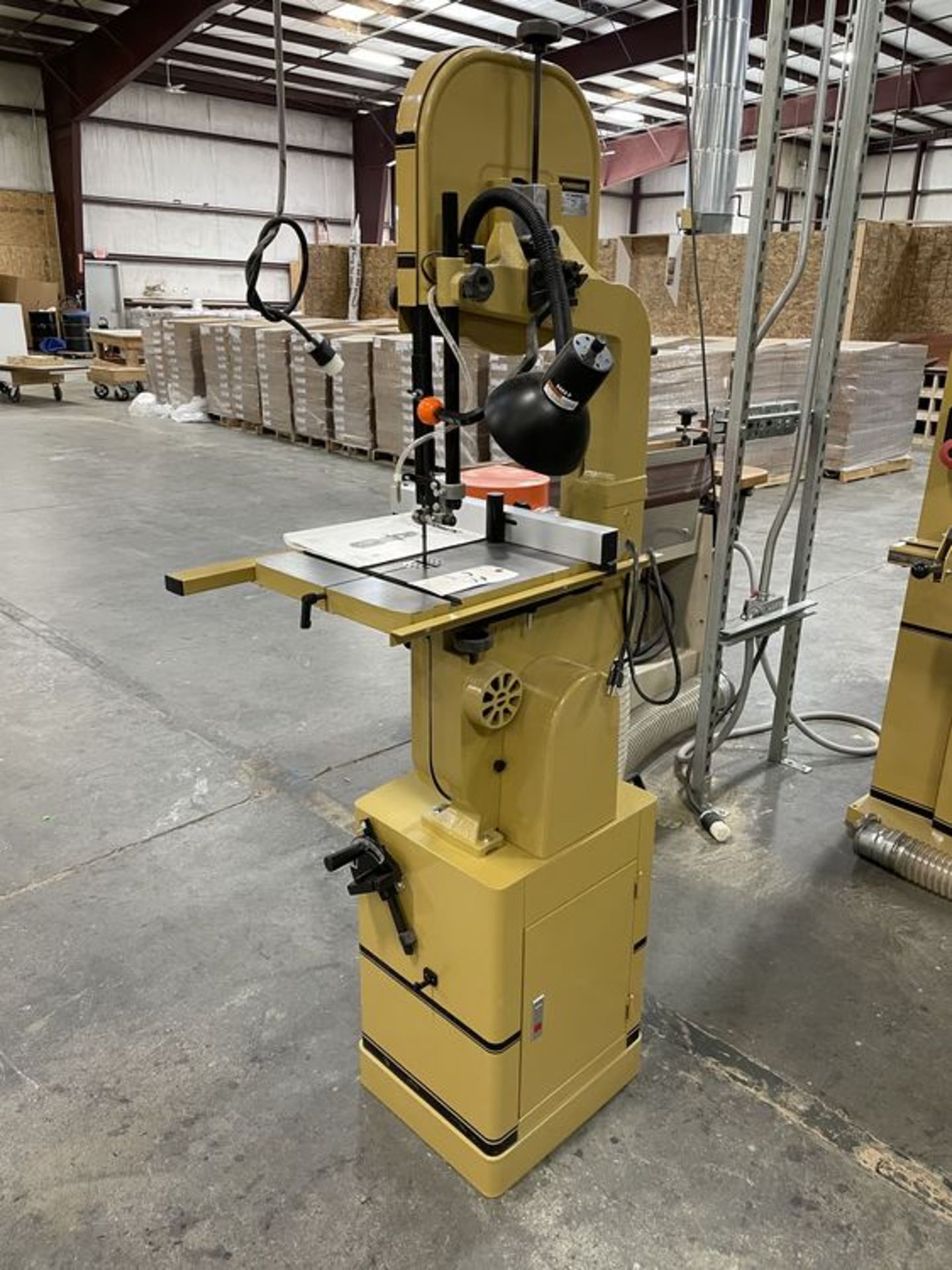 2019 Powermatic PWBS-14 14" Vertical Bandsaw. SN 19120769, Year 2019. Equipped with 1.5 HP motor, - Image 3 of 7