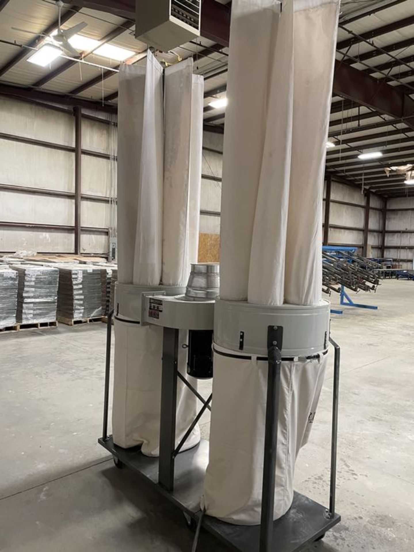 2018 Northtech NT-DC005-73 Dust Collector. SN 184602, Year 2018. Equipped with 7.5 HP motor, 4900 - Image 4 of 5
