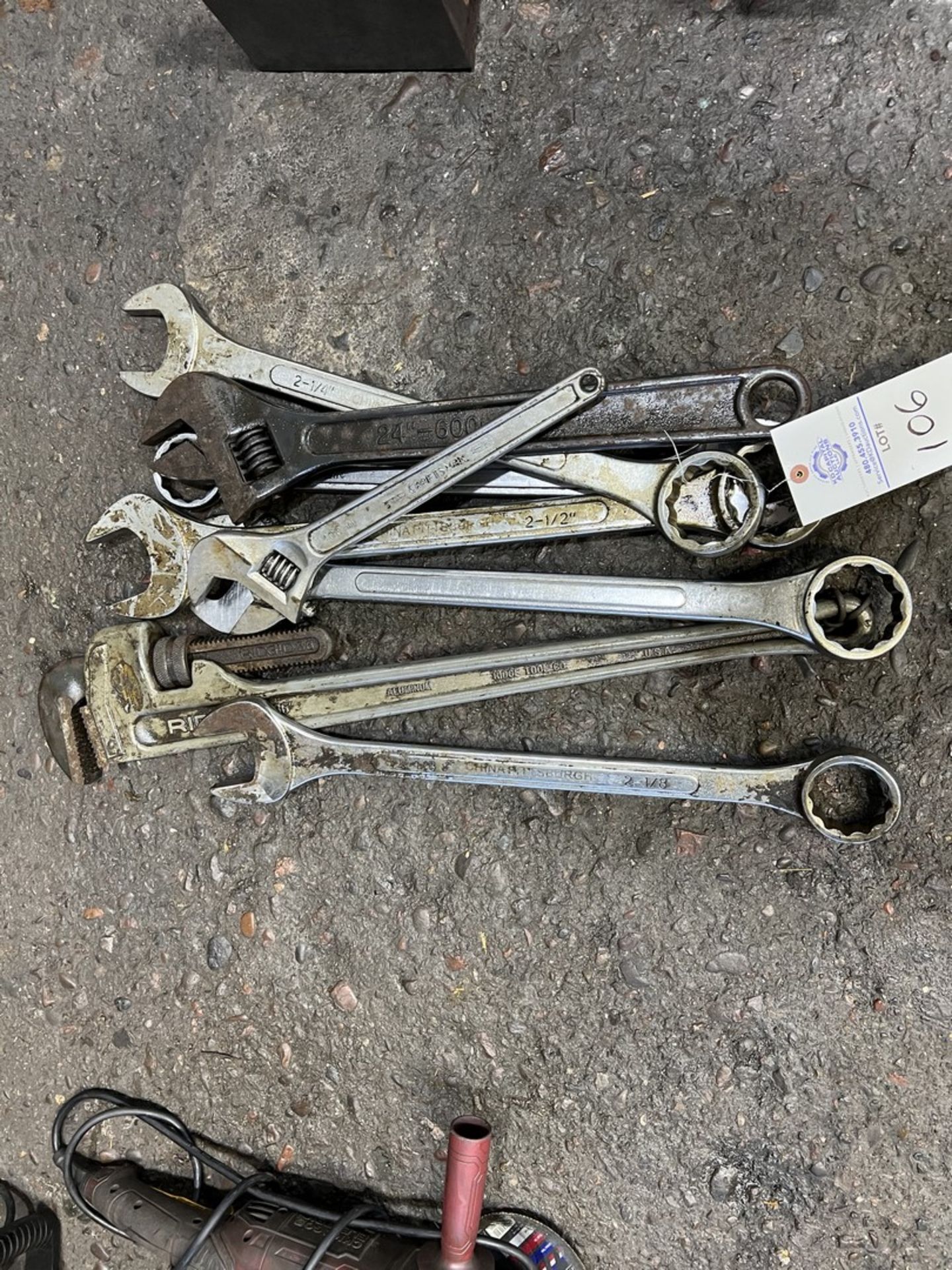 Assorted Heavy Duty Wrenches - Image 2 of 2