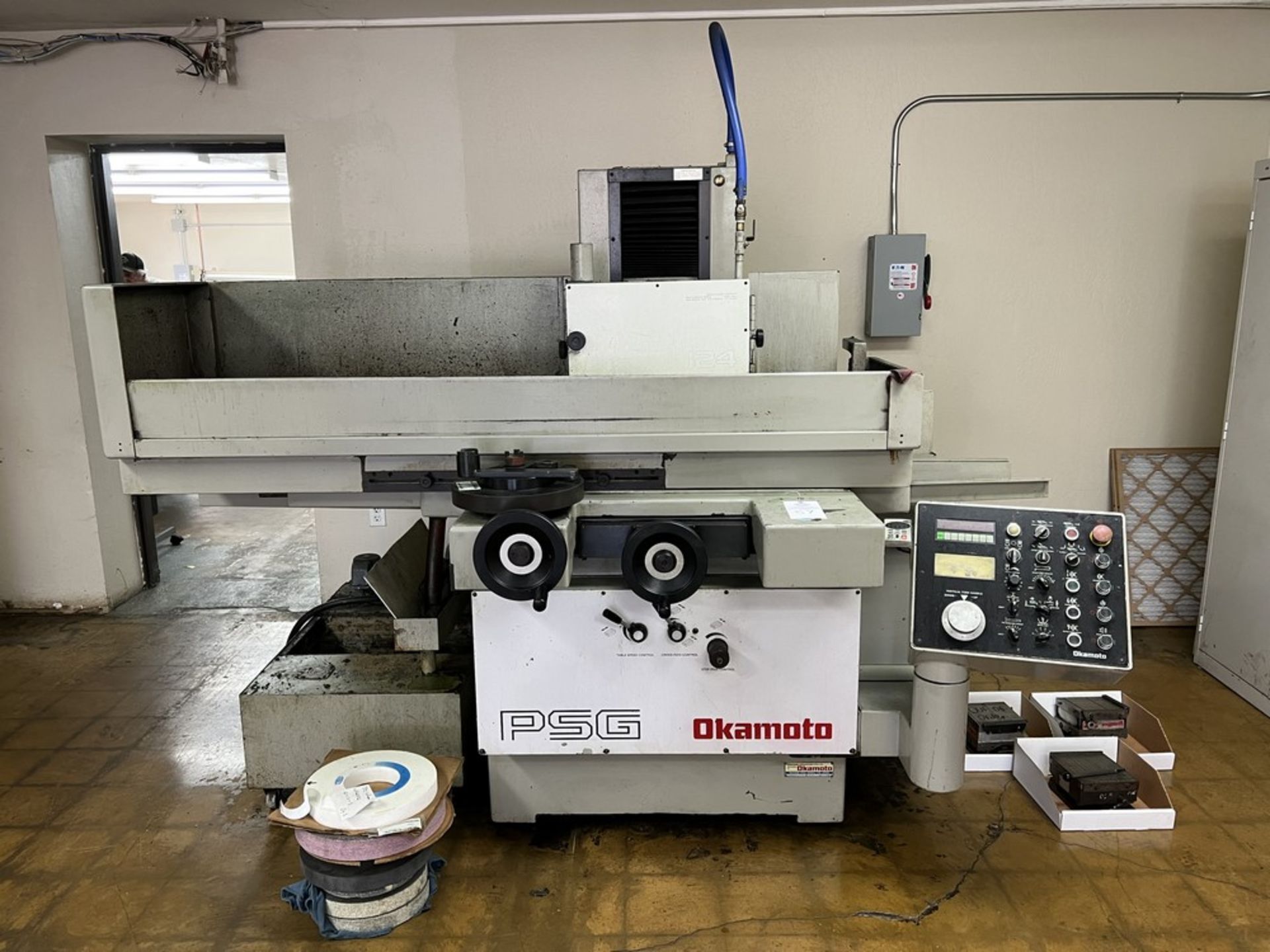 Okamoto ACC-124DX Surface Grinder serial number 63231