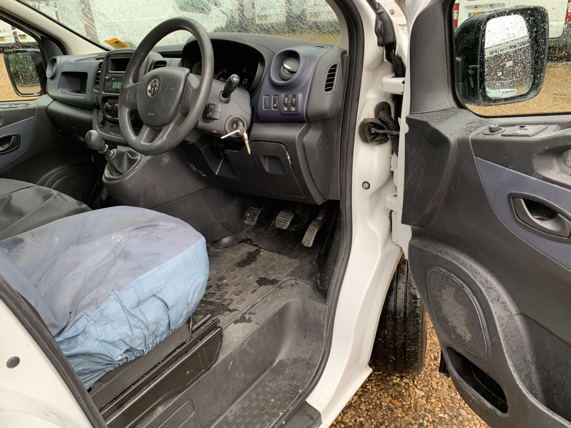 FG16 VFO VAUXHALL VIVARO 2700 CDTI - Image 17 of 17