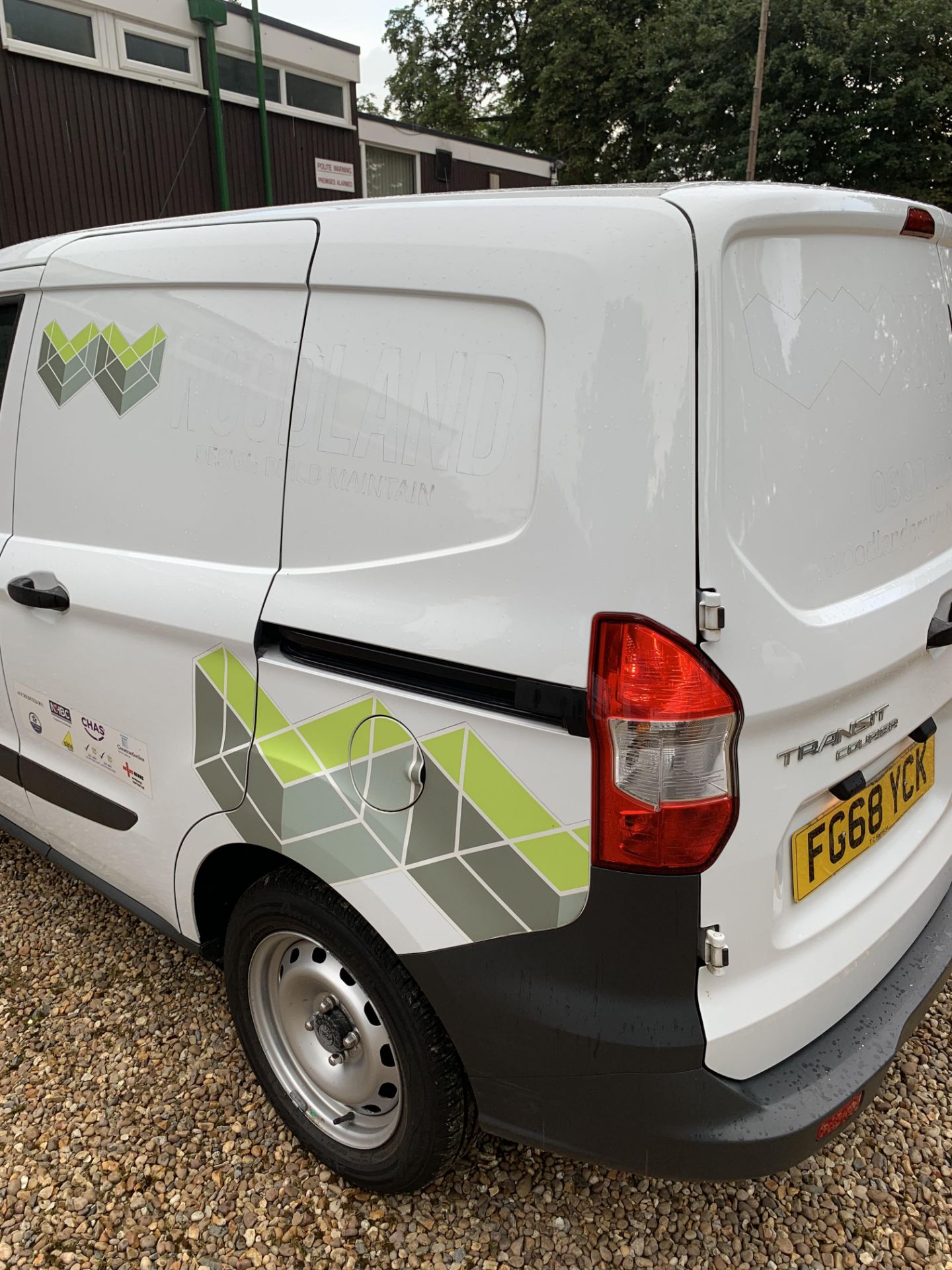 FG68 YCK FORD TRANSIT COURIER BASE - Image 7 of 12